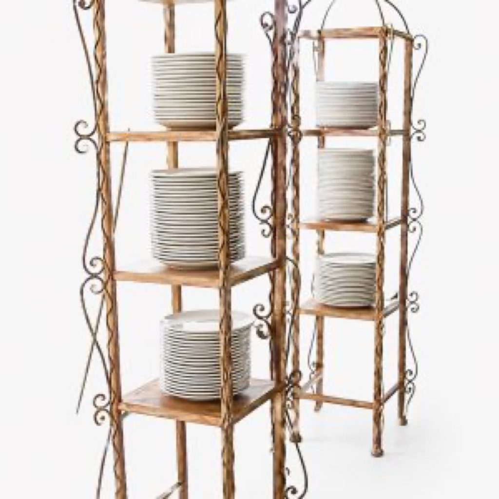 Display shelf 1