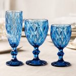 Colección de copas facetadas azul