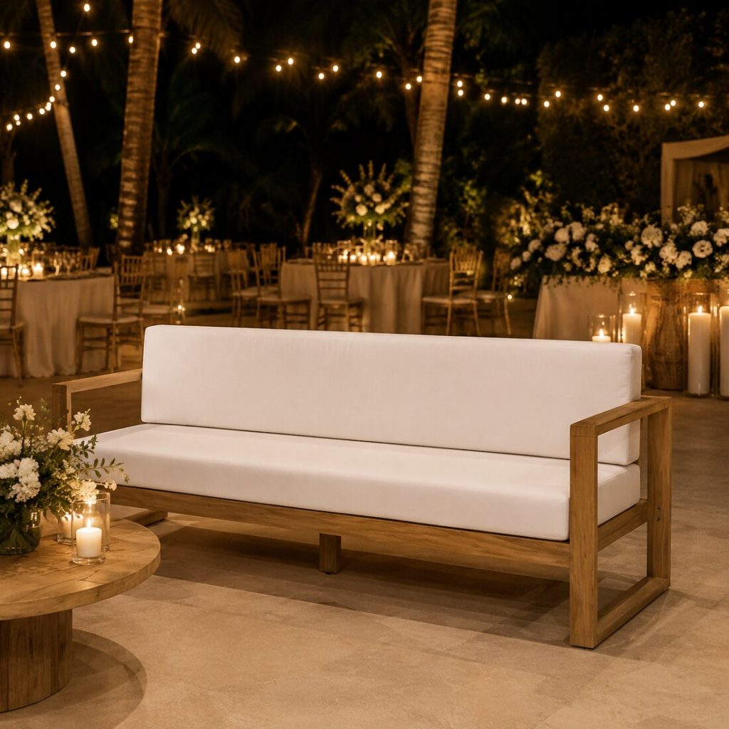 Lounge sofa 1